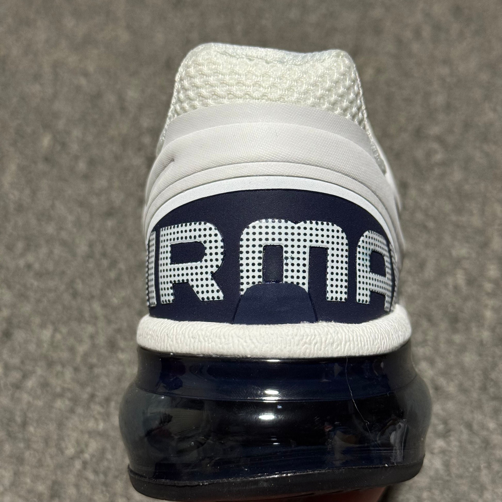 Nike Air Max 2013 "Summit White/Midnight Navy/Black"