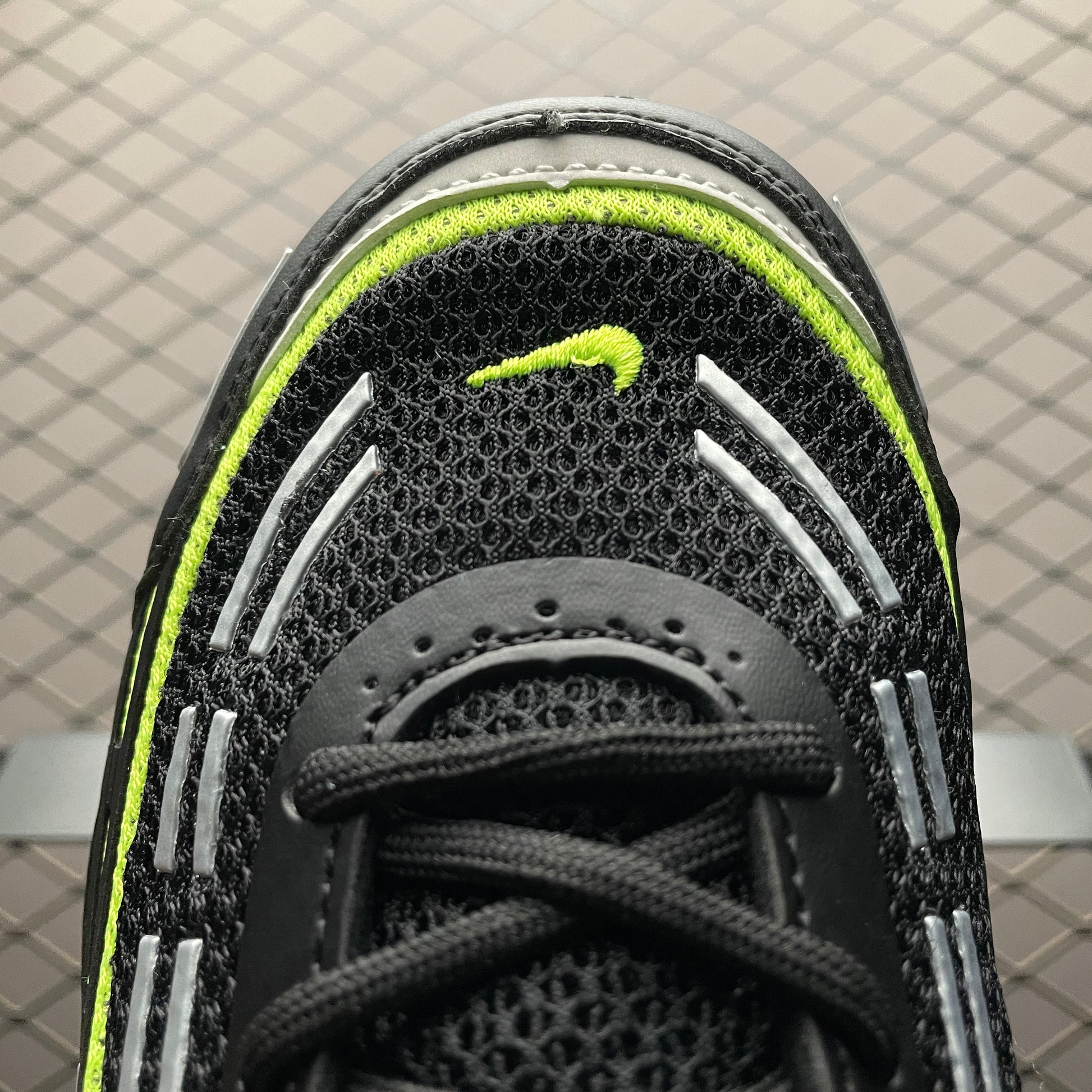 Nike Air Max TL 2.5 "Black and Citron"