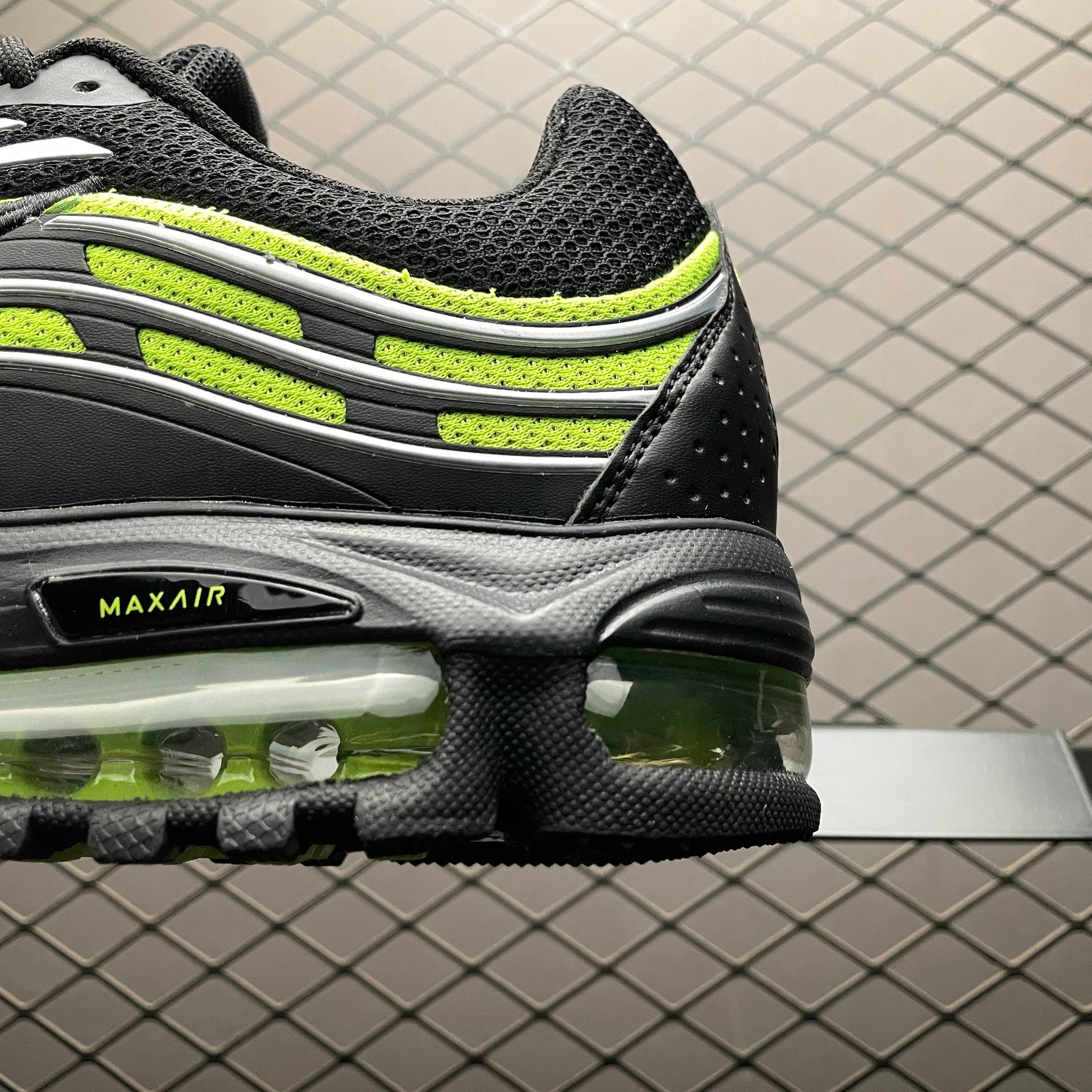Nike Air Max TL 2.5 "Black and Citron"