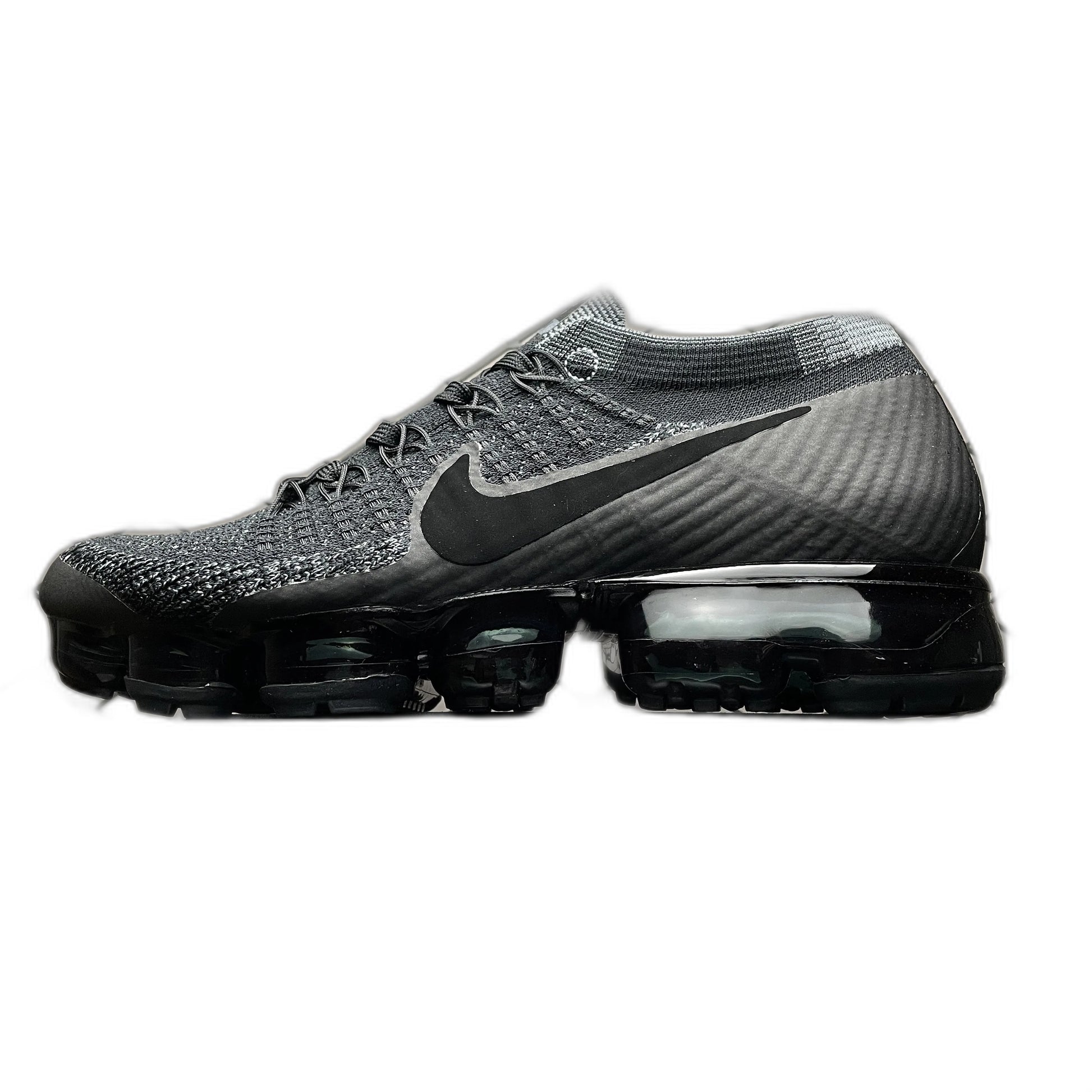 Nike Air Vapormax Flyknit "Triple. Black 2.0"
