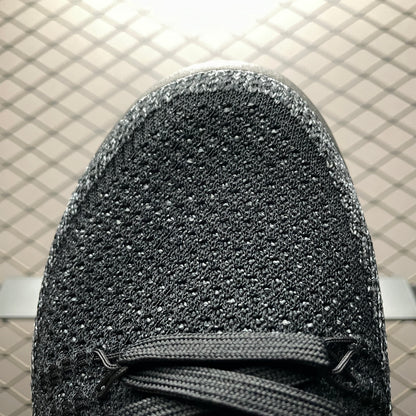 Nike Air Vapormax Flyknit "Triple. Black 2.0"