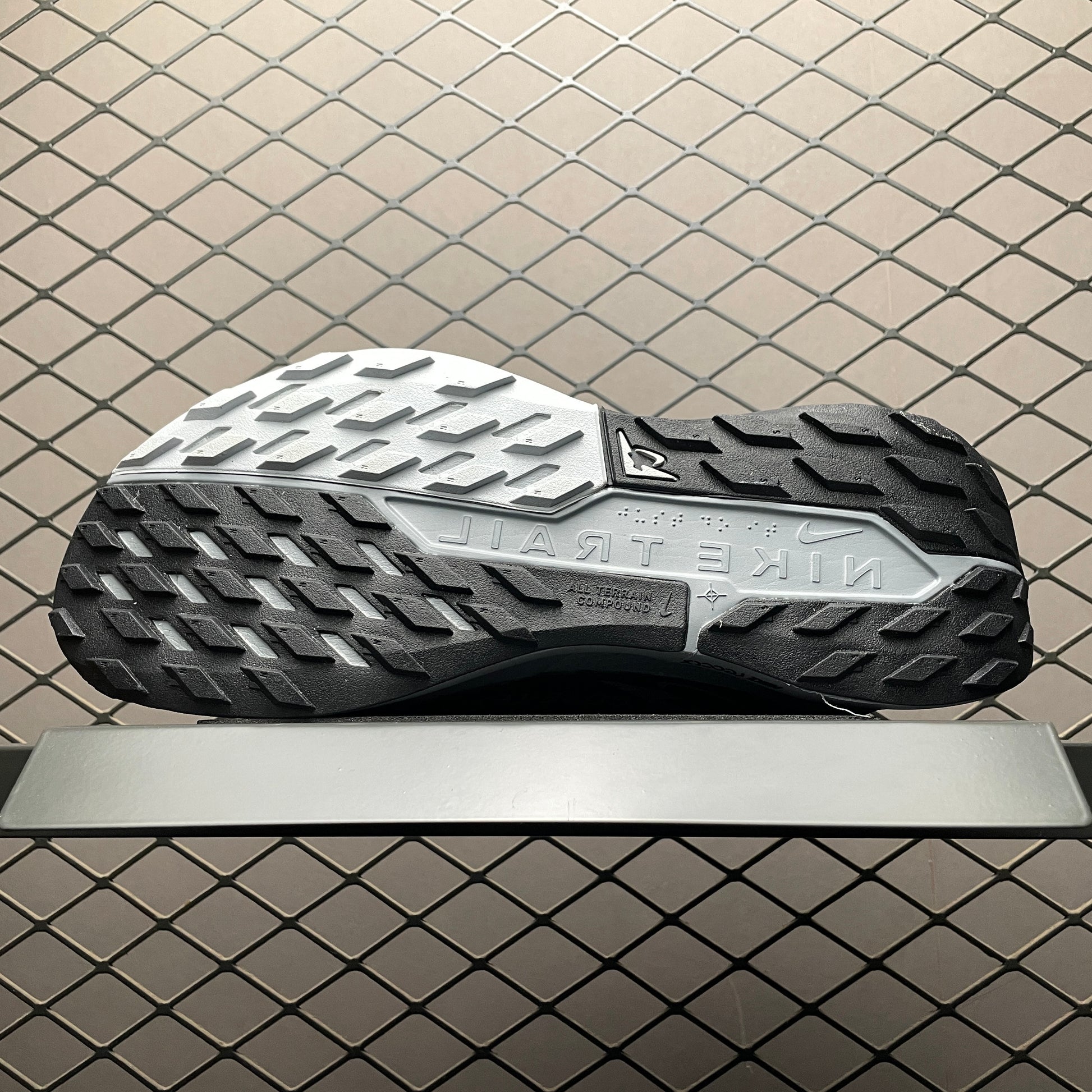 Nike React Pegasus Trail 5 Gore-Tex Black Cool Grey