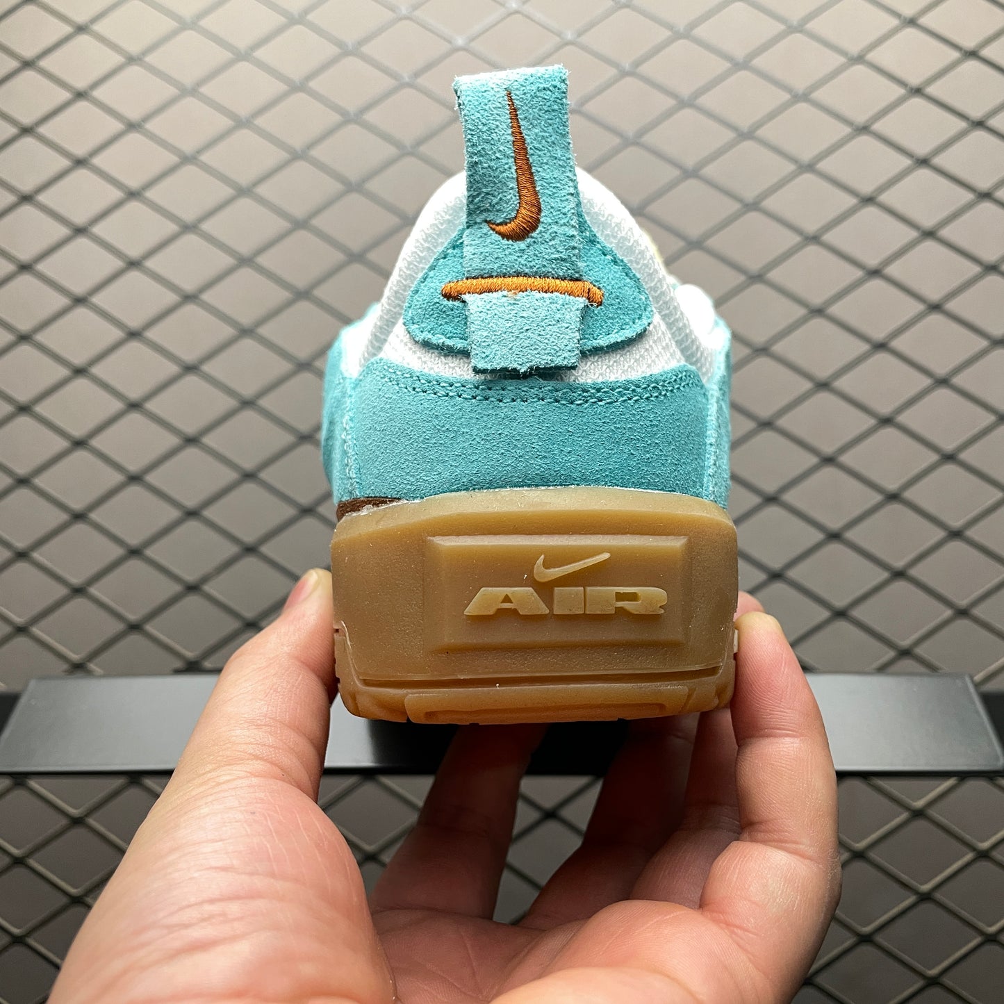 Nike SB GS Day One "Green Frost/Phantom/Gum Light Brown/Dark Russet"