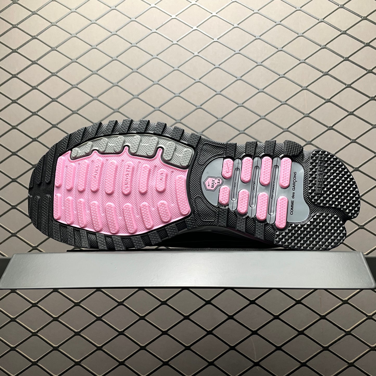 Nike Air Max TL 2.5 "Summit White/Playful Pink/Smoke Grey"