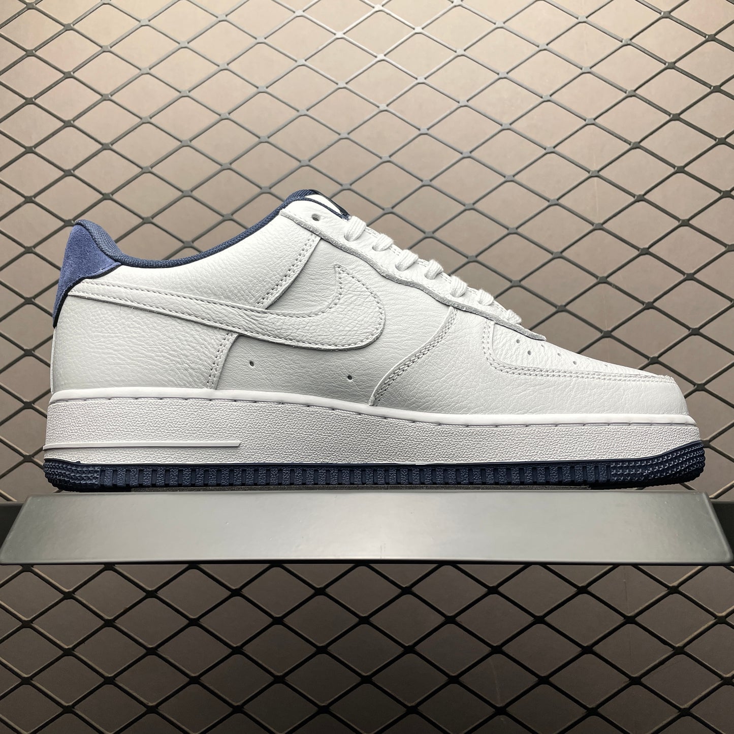 Nike Air Force 1 Low '07 LV8 "White/Navy"