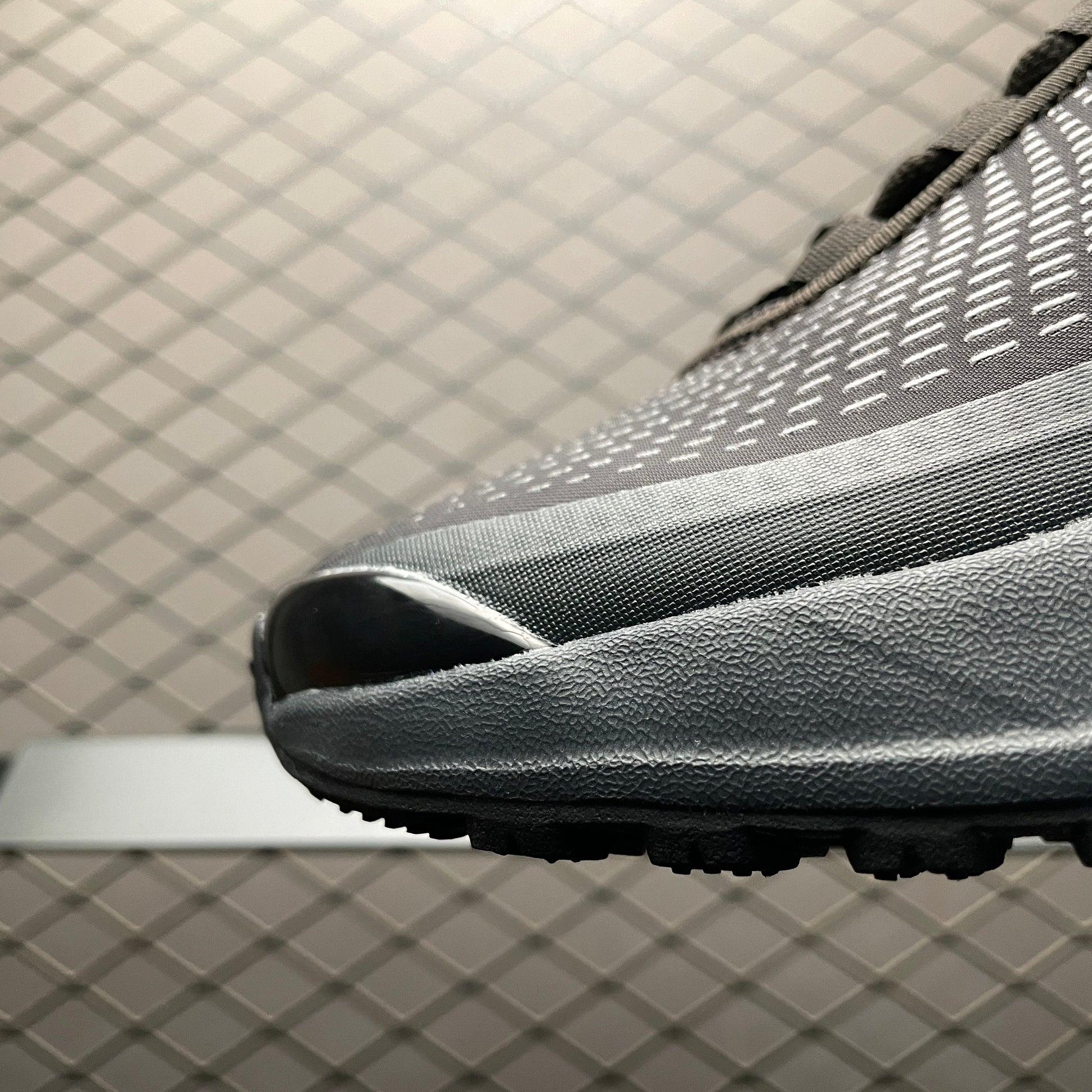 Nike Air Max DN "Metallic Silver"