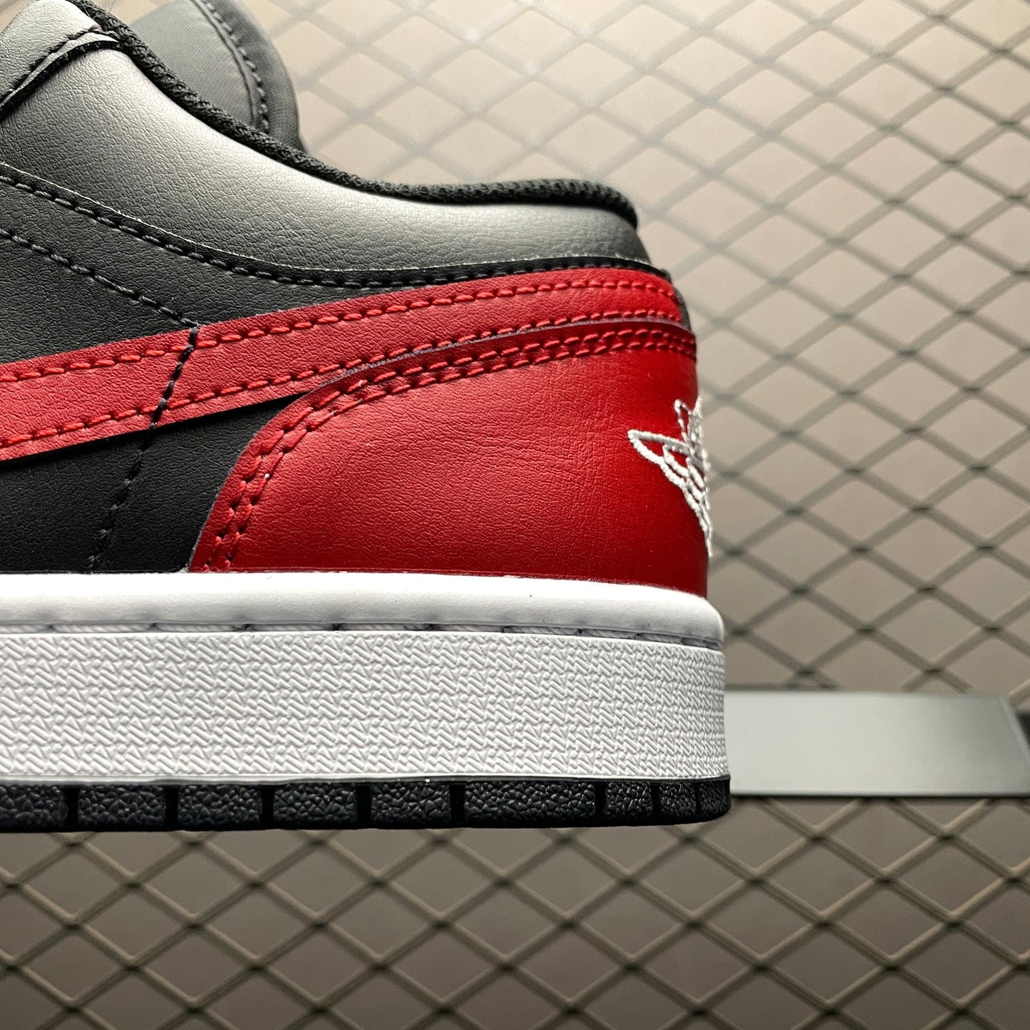 Nike Air Jordan 1 Low "Bred"