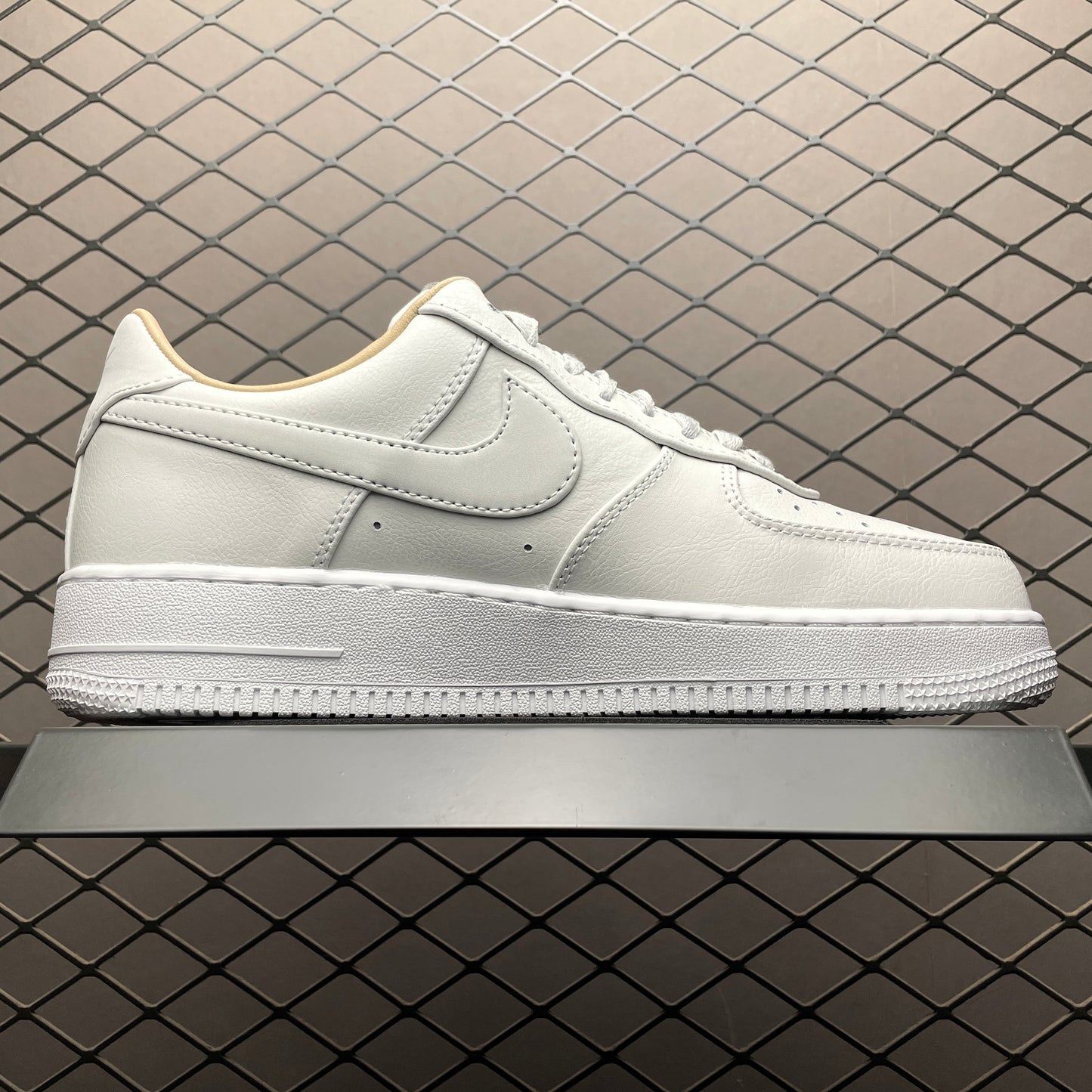 Nike Air Force 1 Low "Summit White"