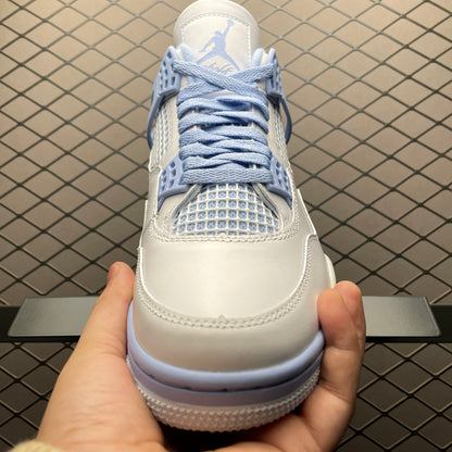 Nike Air Jordan 4 Retro "Aluminum"