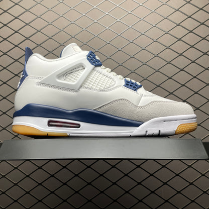 Nike SB Air Jordan 4 Retro SP "Summit White/Navy"
