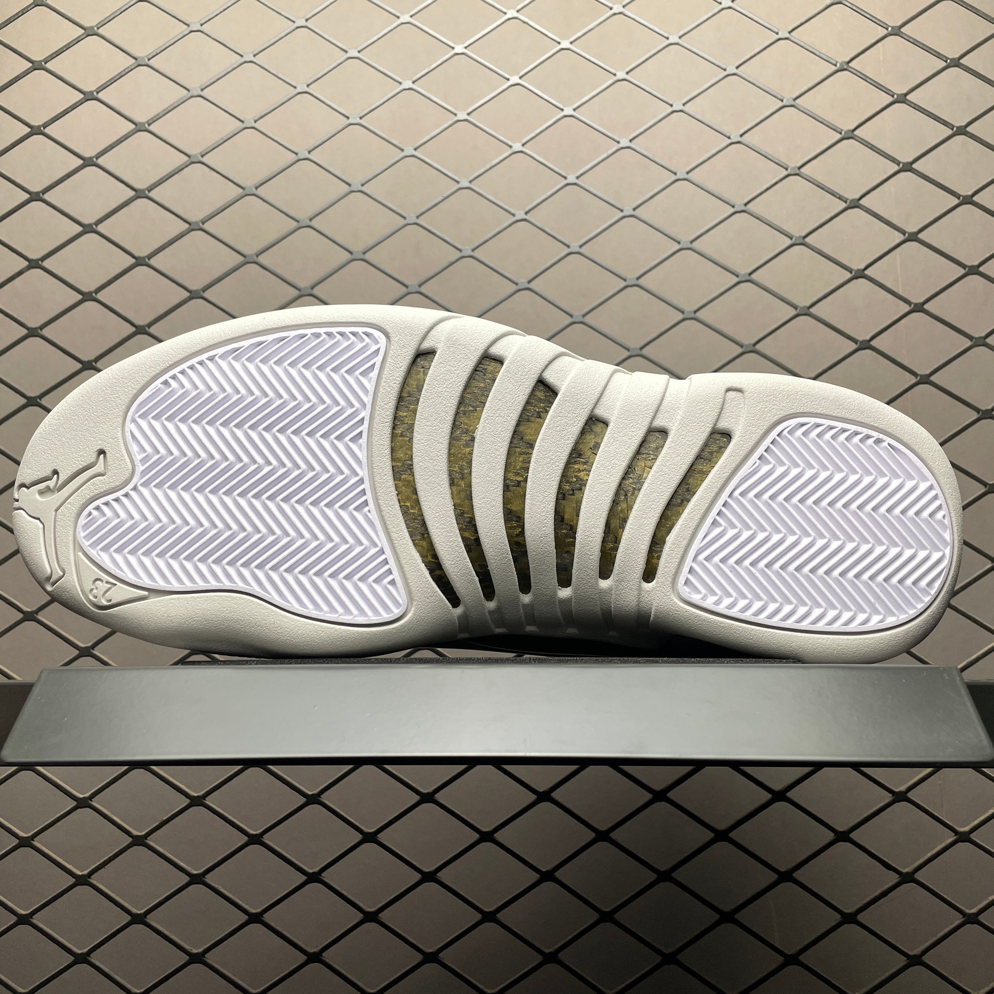 Nike s Air Jordan 12 Retro "Phantom"