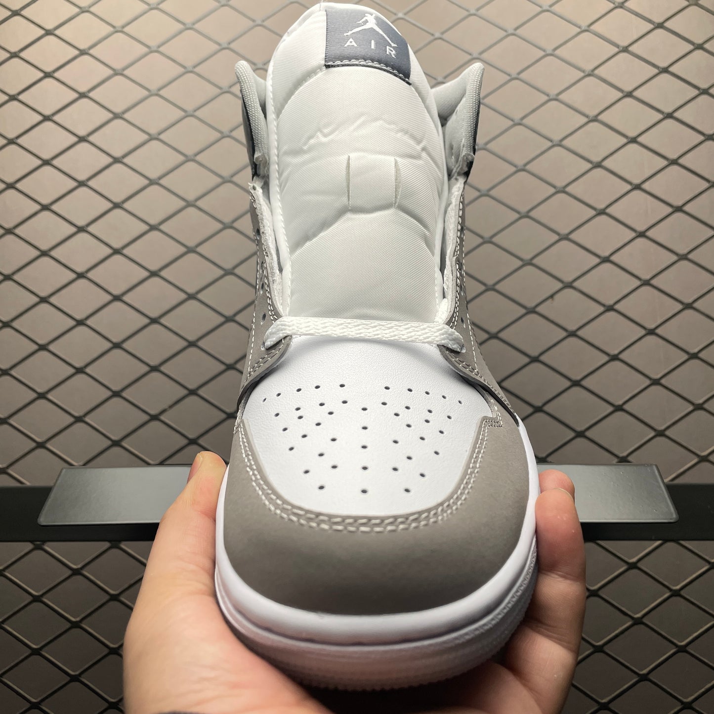Nike Air Jordan 1 Mid SE "Cool Grey"