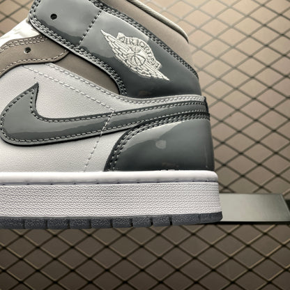 Nike Air Jordan 1 Mid SE "Cool Grey"