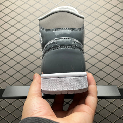 Nike Air Jordan 1 Mid SE "Cool Grey"