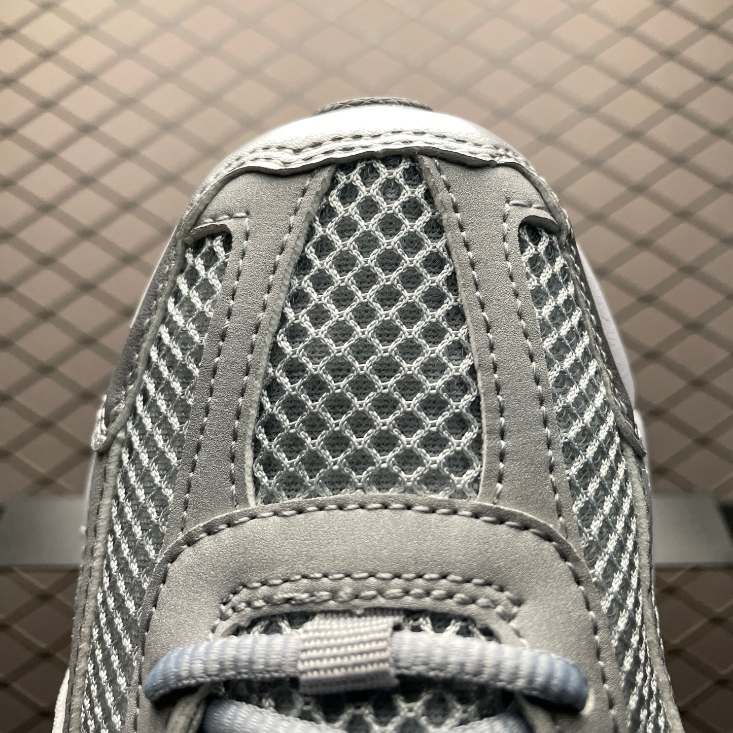 Nike Zoom Vomero 5 "Cool Grey"