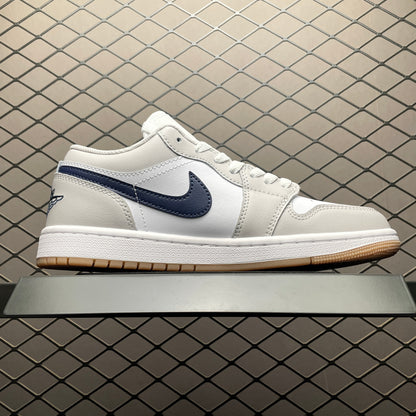 Nike Air Jordan 1 Low "Georgetown"