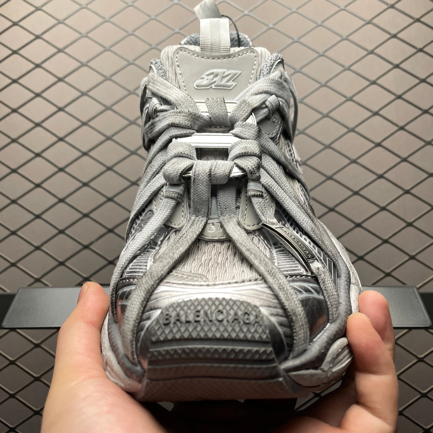 BALENCIAGA Men's 3xl Extreme Laces B Sneaker in Grey