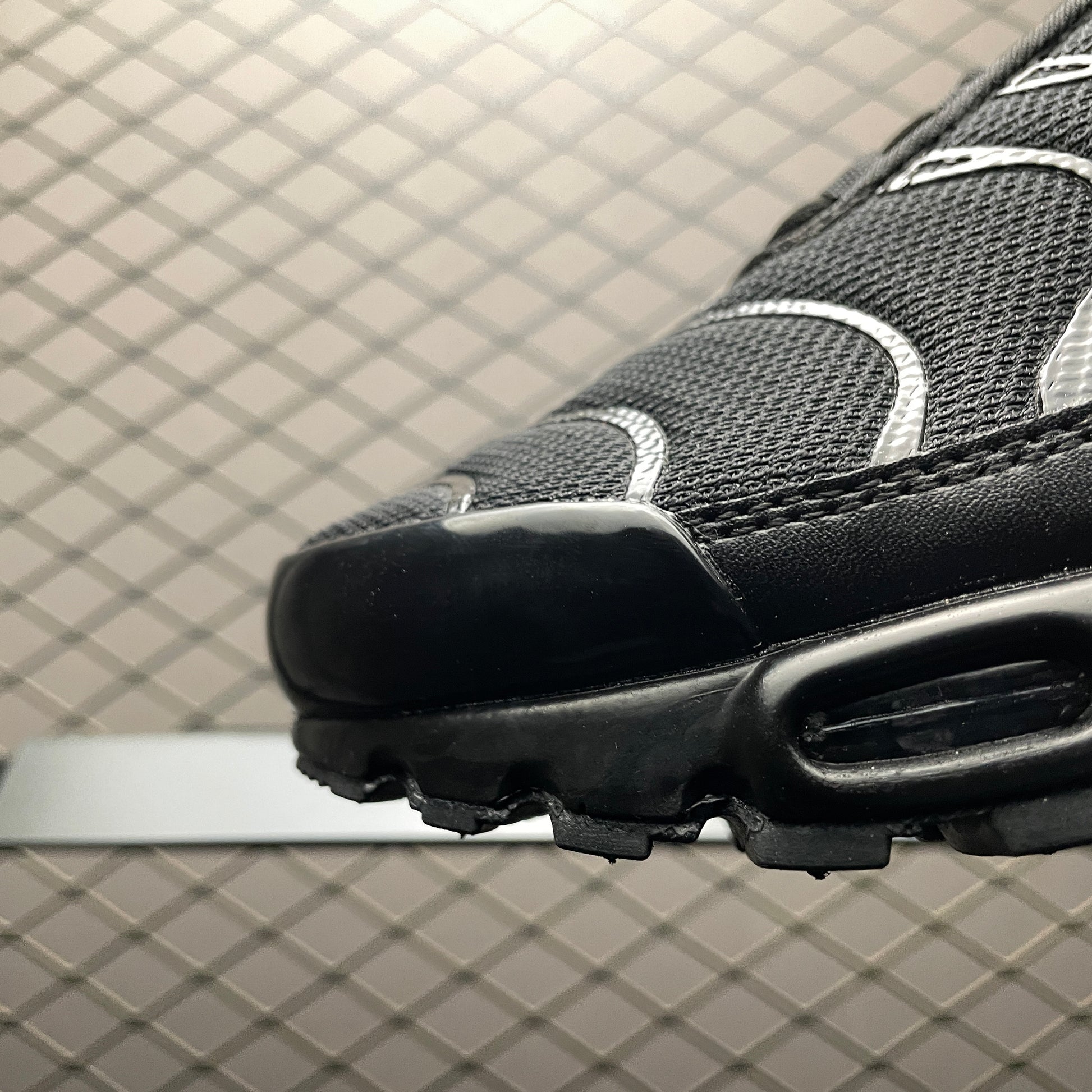 Nike Air Max Plus "Triple Black"