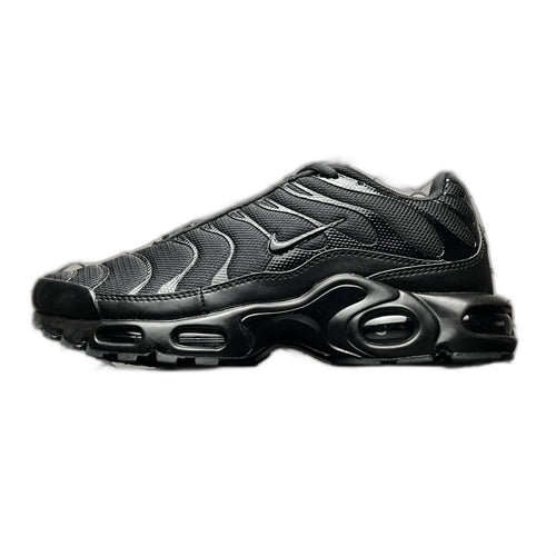 Nike Air Max Plus "Triple Black"