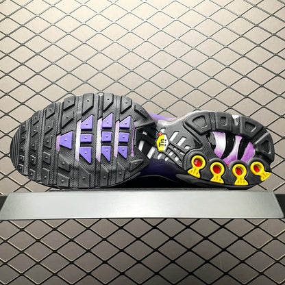 Nike Air Max Plus OG "Voltage Purple"