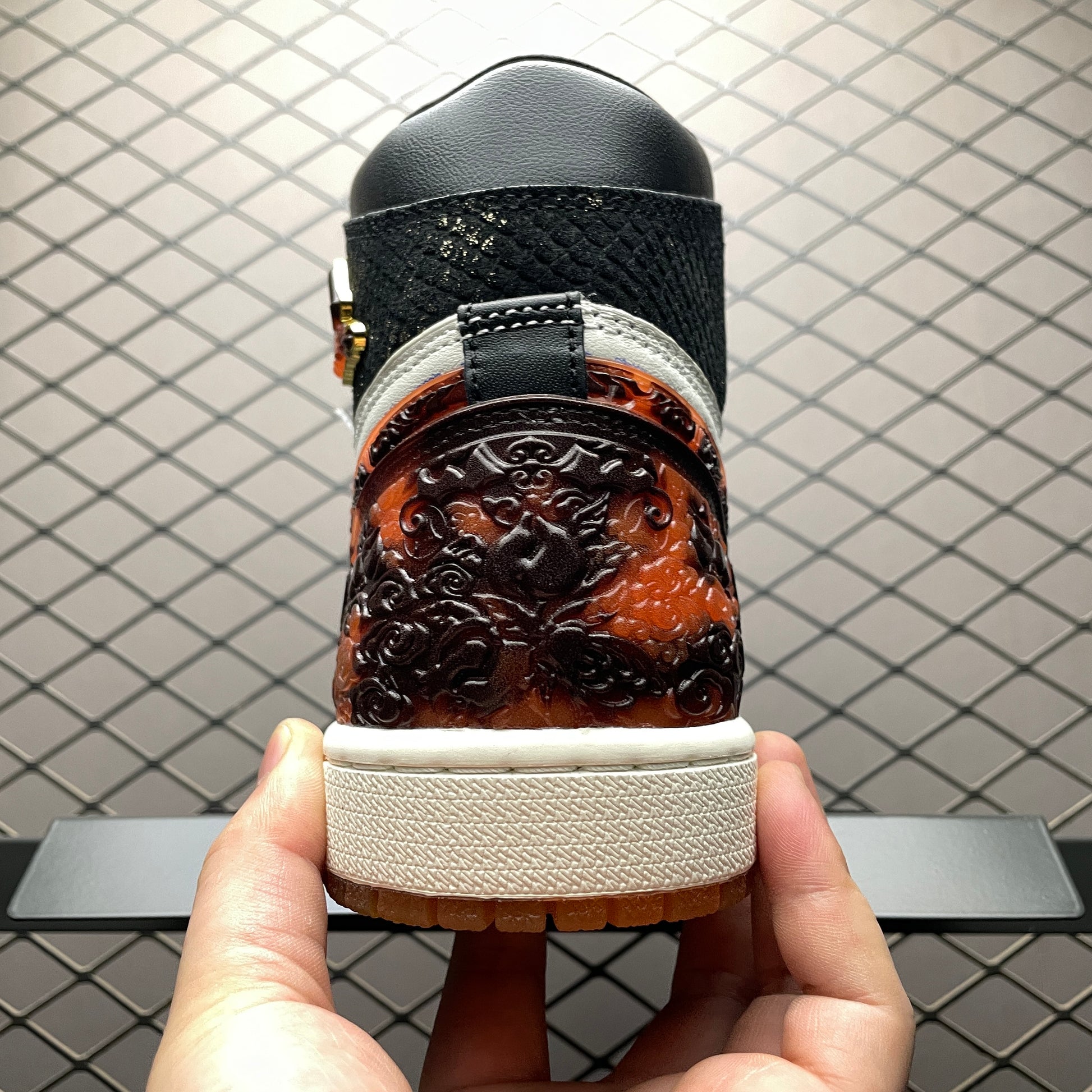 Nike Air Jordan 1 High OG “XuanWu” (Serial Numbered/3399 pairs)
