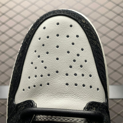 Nike Air Jordan 1 High OG “XuanWu” (Serial Numbered/3399 pairs)