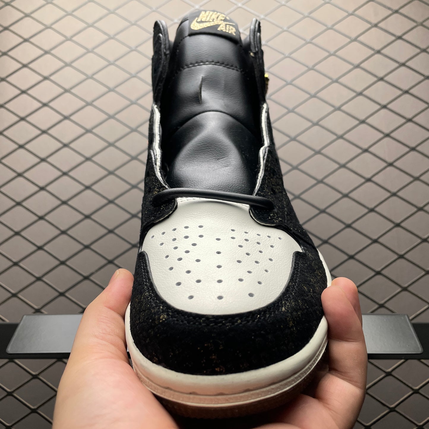 Nike Air Jordan 1 High OG “XuanWu” (Serial Numbered/3399 pairs)