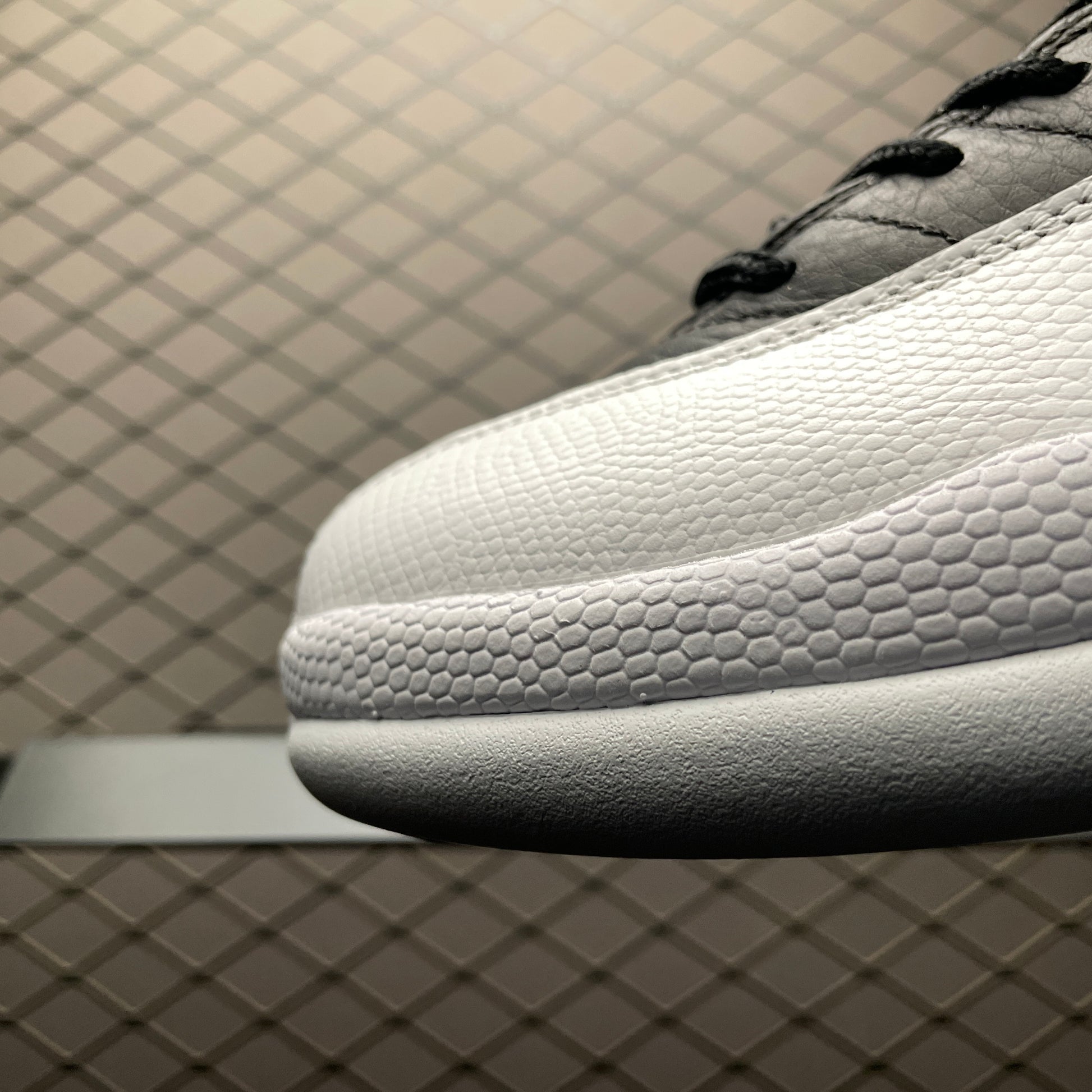Nike Air Jordan 12 "Playoffs"