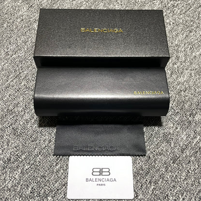 Balenciaga Eyewear logo-plaque Sunglasses