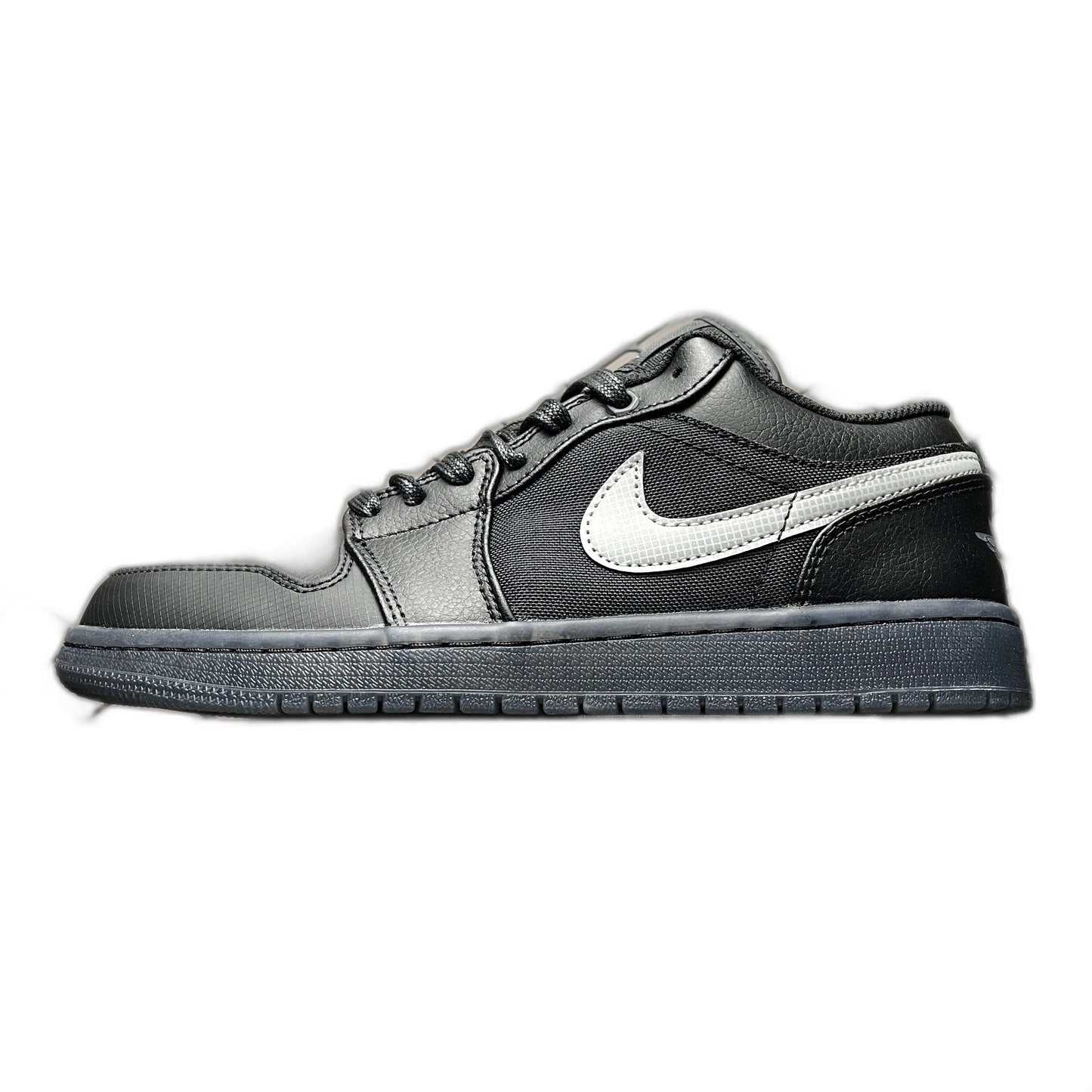 Nike Air Jordan 1 Low "Dark Gum Soles"
