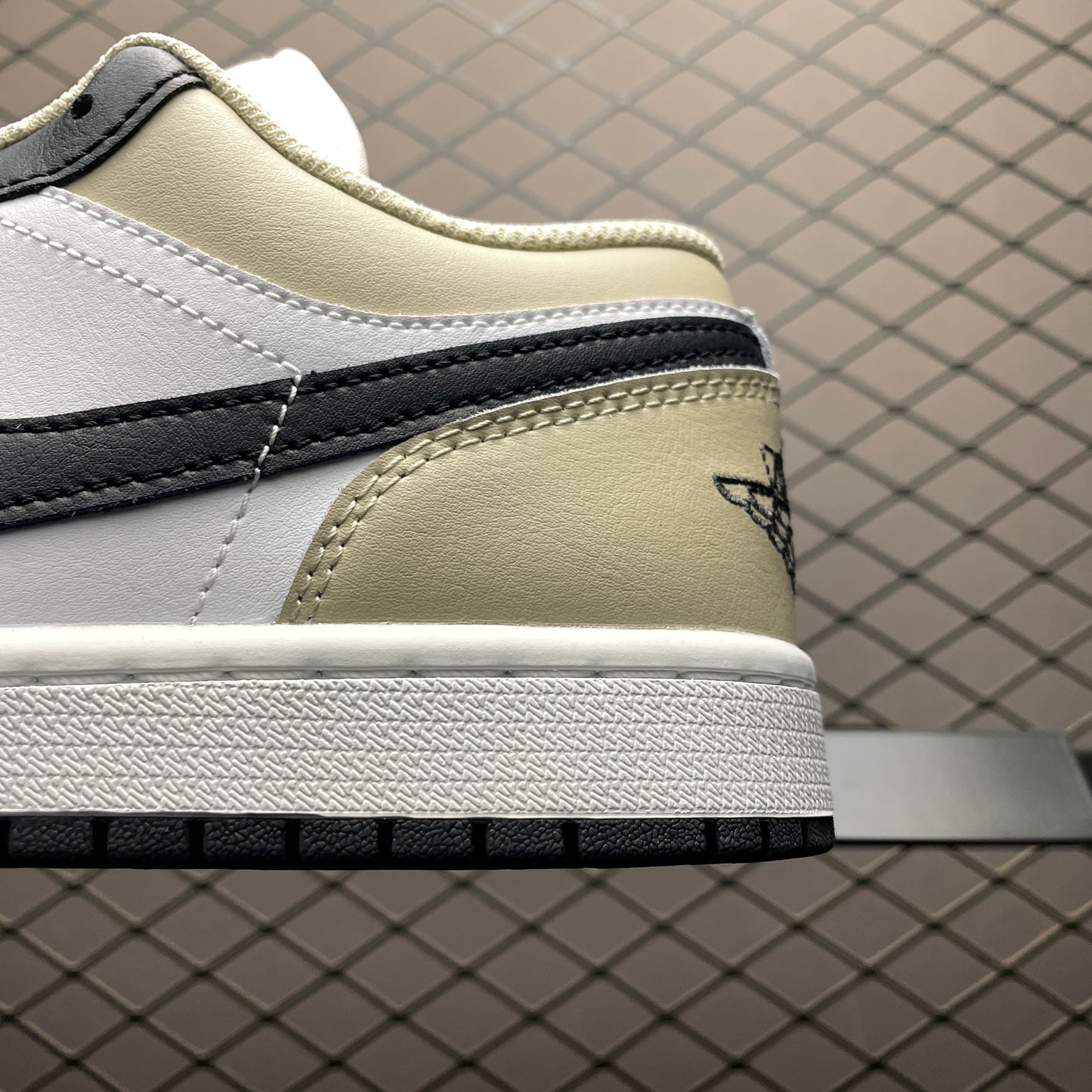 Nike Air Jordan 1 Low "Summit White/Off Noir"