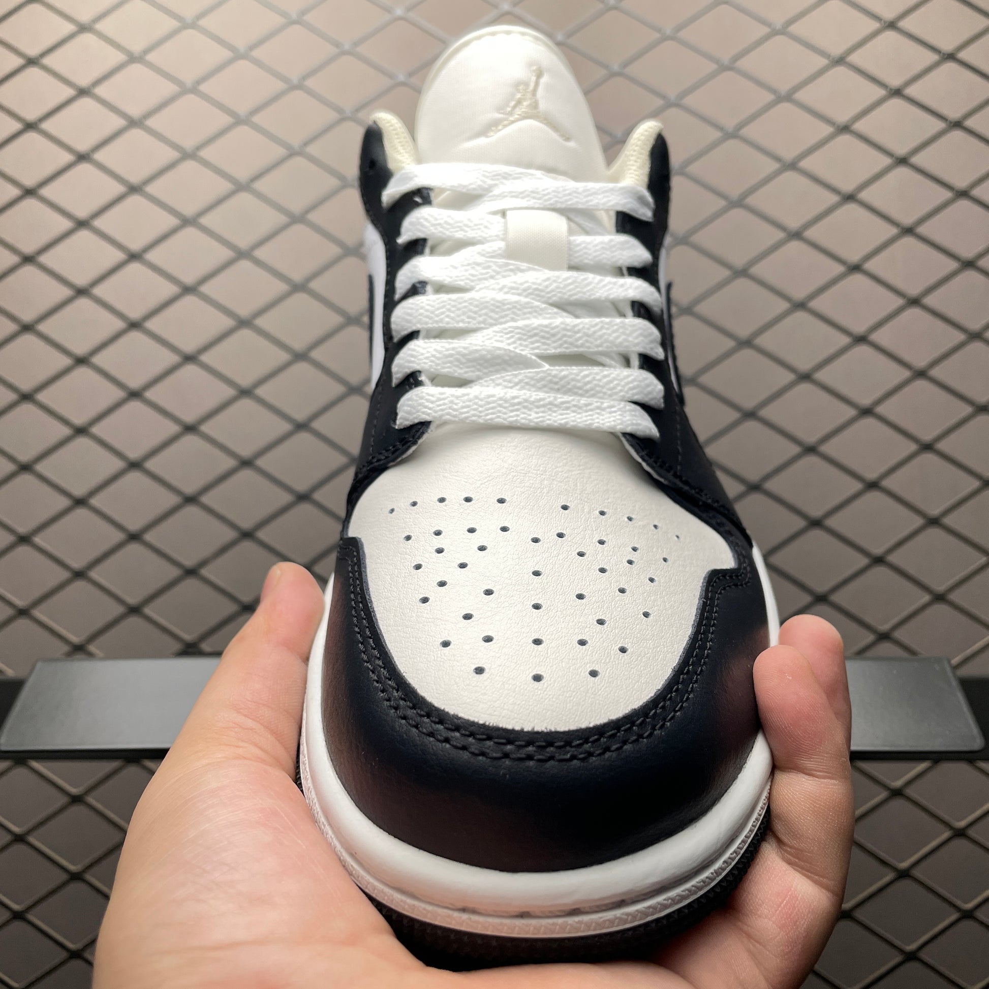 Nike Air Jordan 1 Low "Summit White/Off Noir"