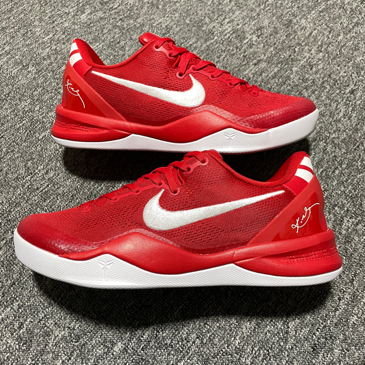 Nike Kobe 8 Protro "University Red"