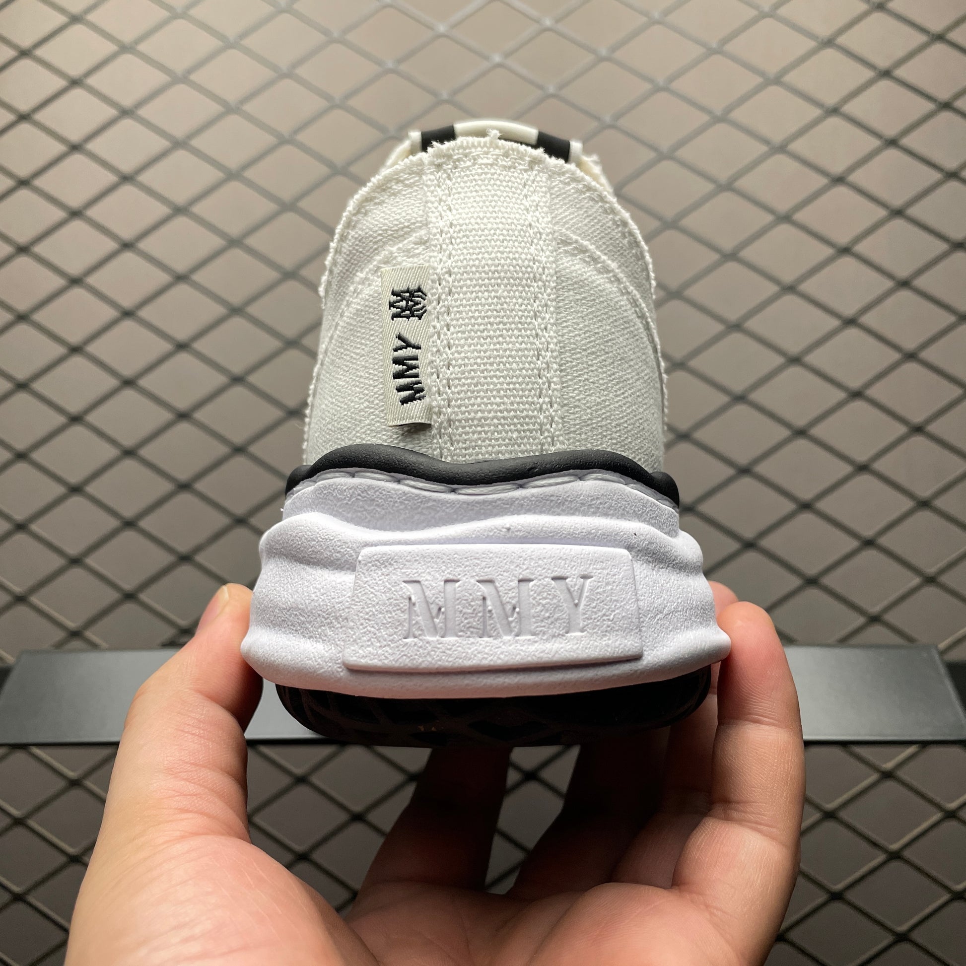 AMIRI × Maison MIHARA YASUHIRO PETERSON OG Sole Canvas Low-top Sneaker "Bones/White"