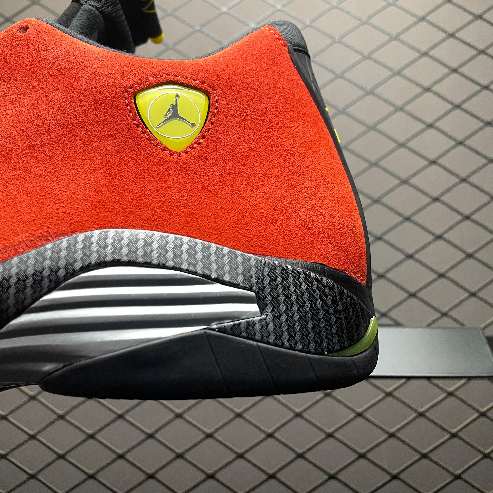 Nike Air Jordan 14 Retro "Challenge Red"