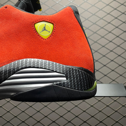 Nike Air Jordan 14 Retro "Challenge Red"