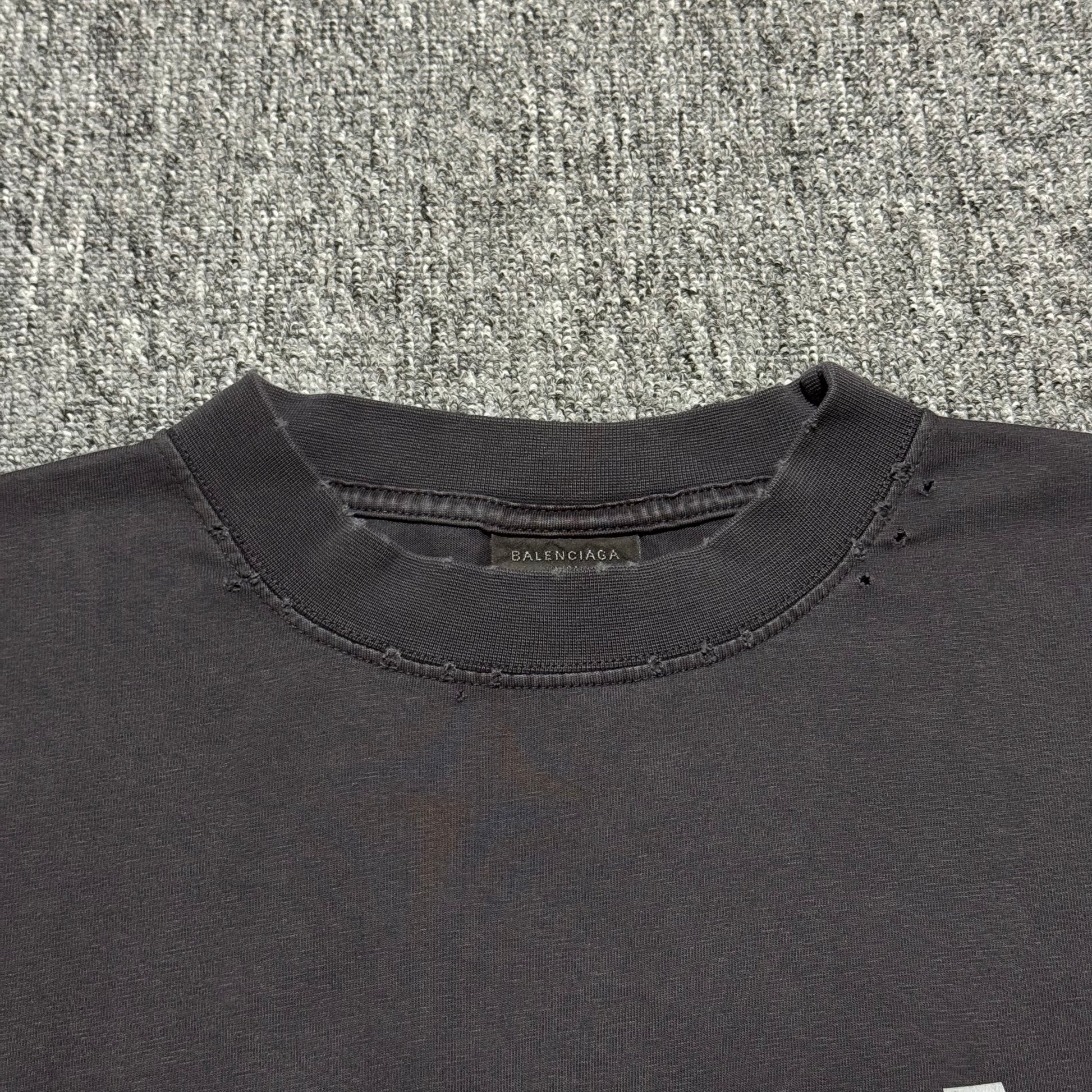 BALENCIAGA Men's New Tape Type Tr T-shirt