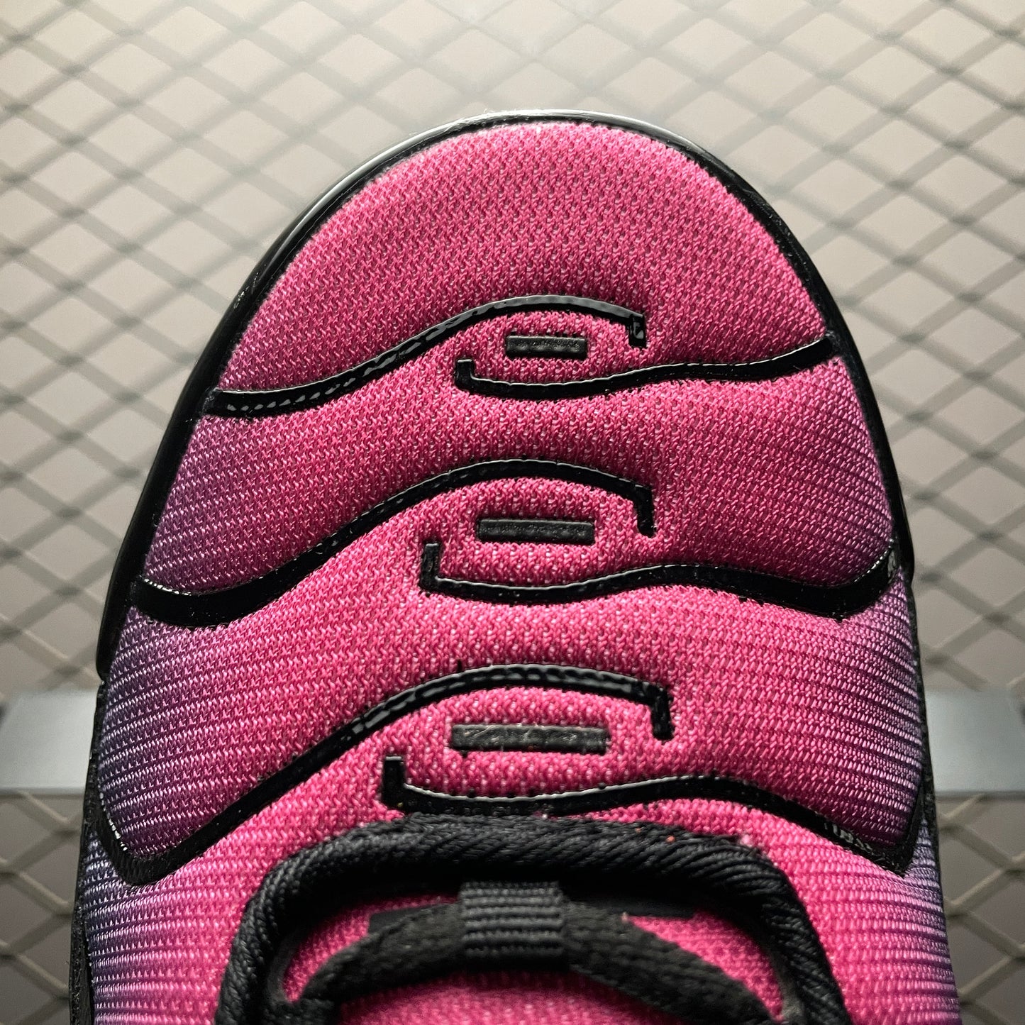 Nike Air Max Plus Black Pink