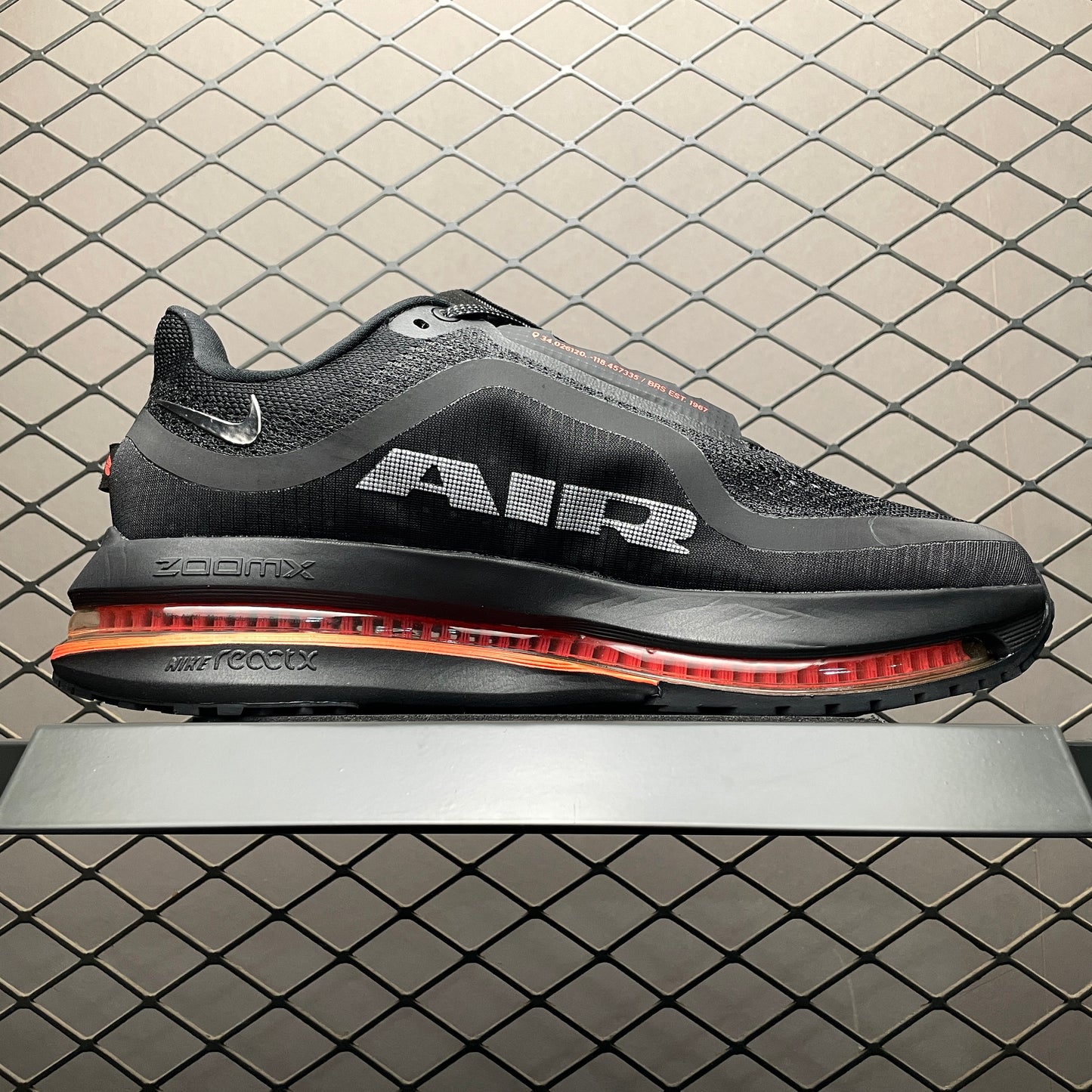 Nike Pegasus PRM "Black/Bright Crimson"