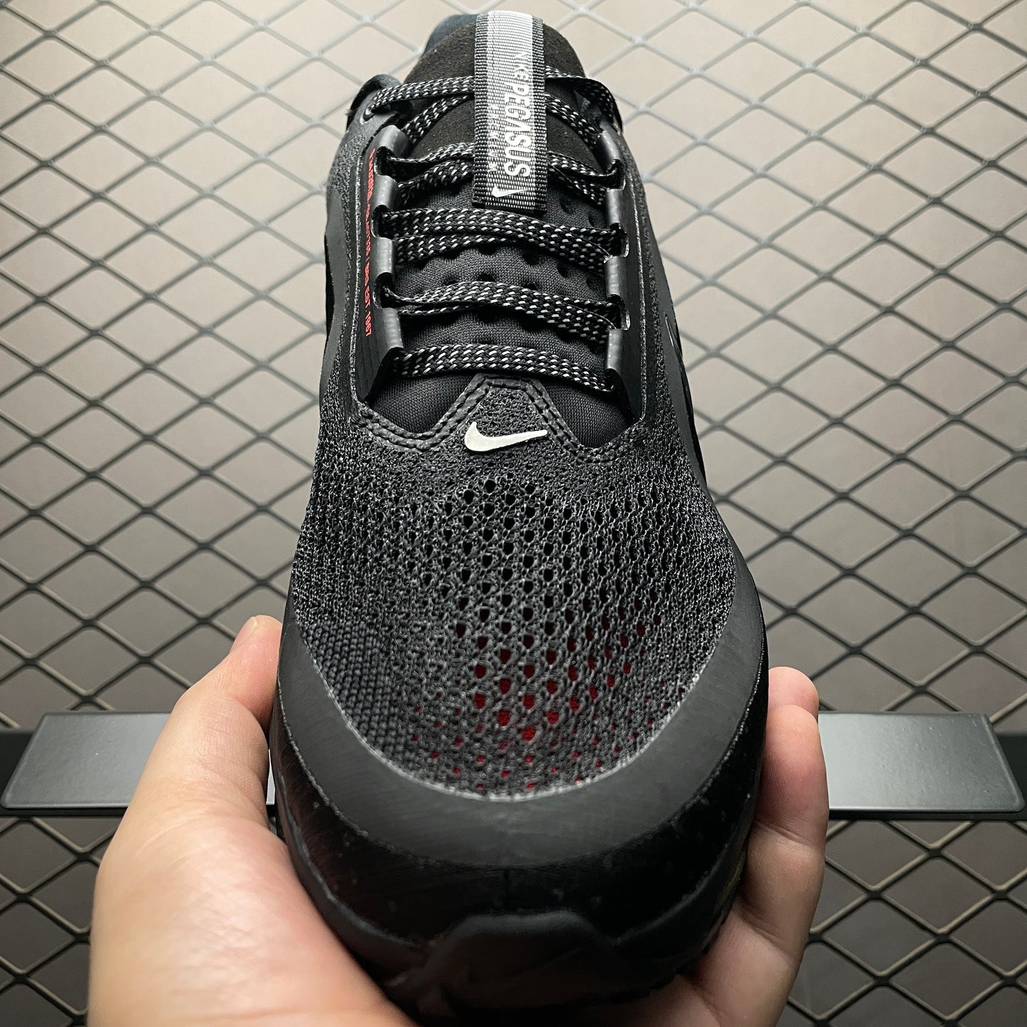 Nike Pegasus PRM "Black/Bright Crimson"