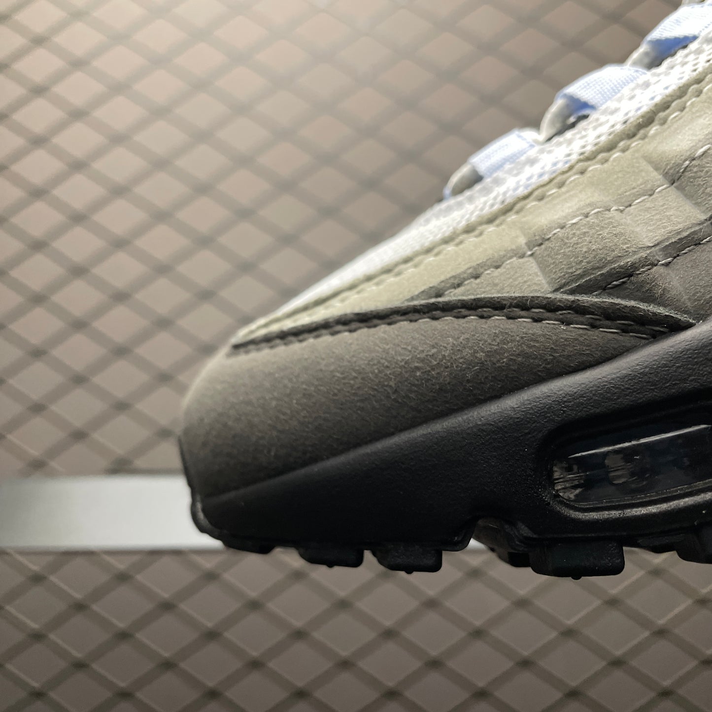 Nike Air Max 95 "Black/Aluminum"