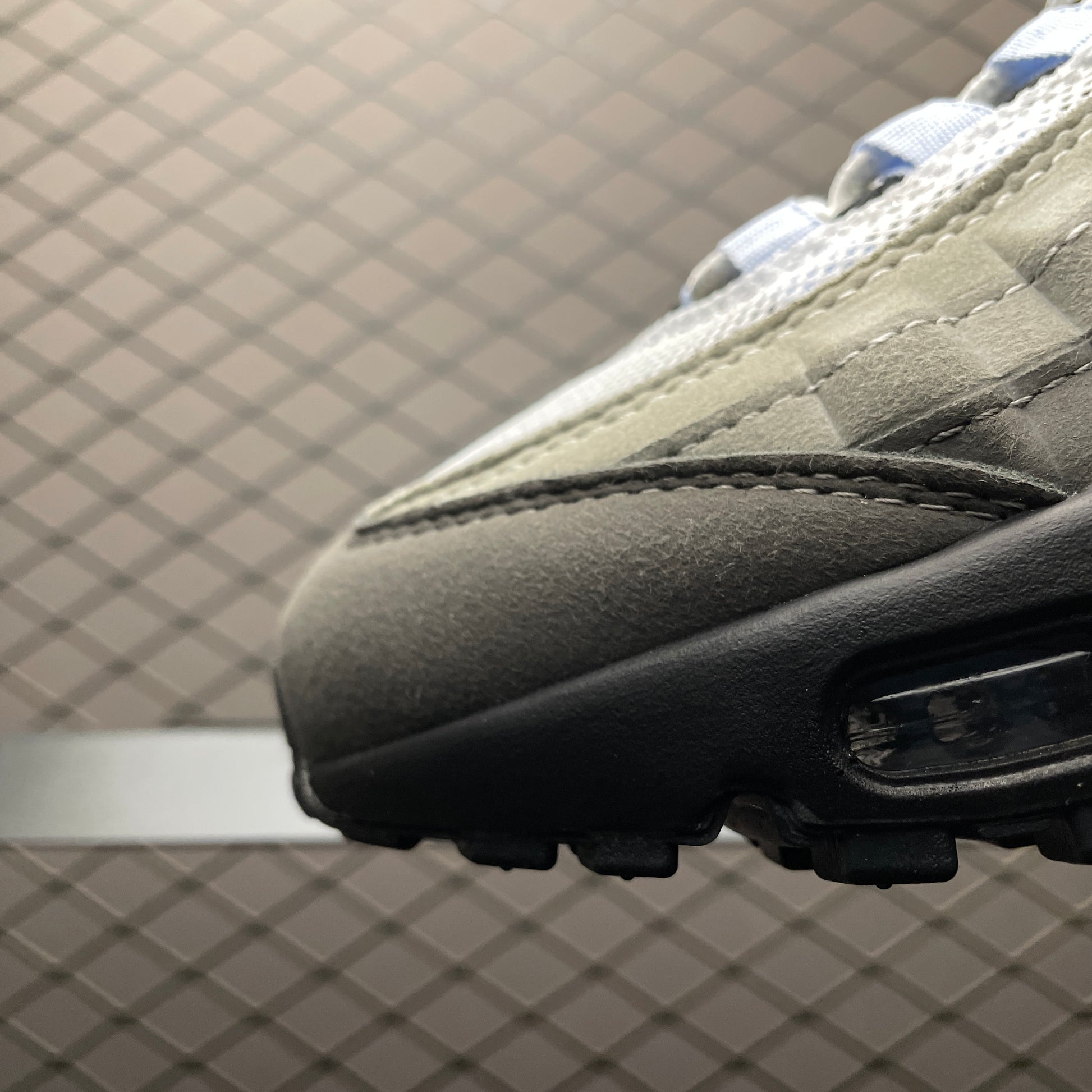 Nike Air Max 95 "Black/Aluminum"