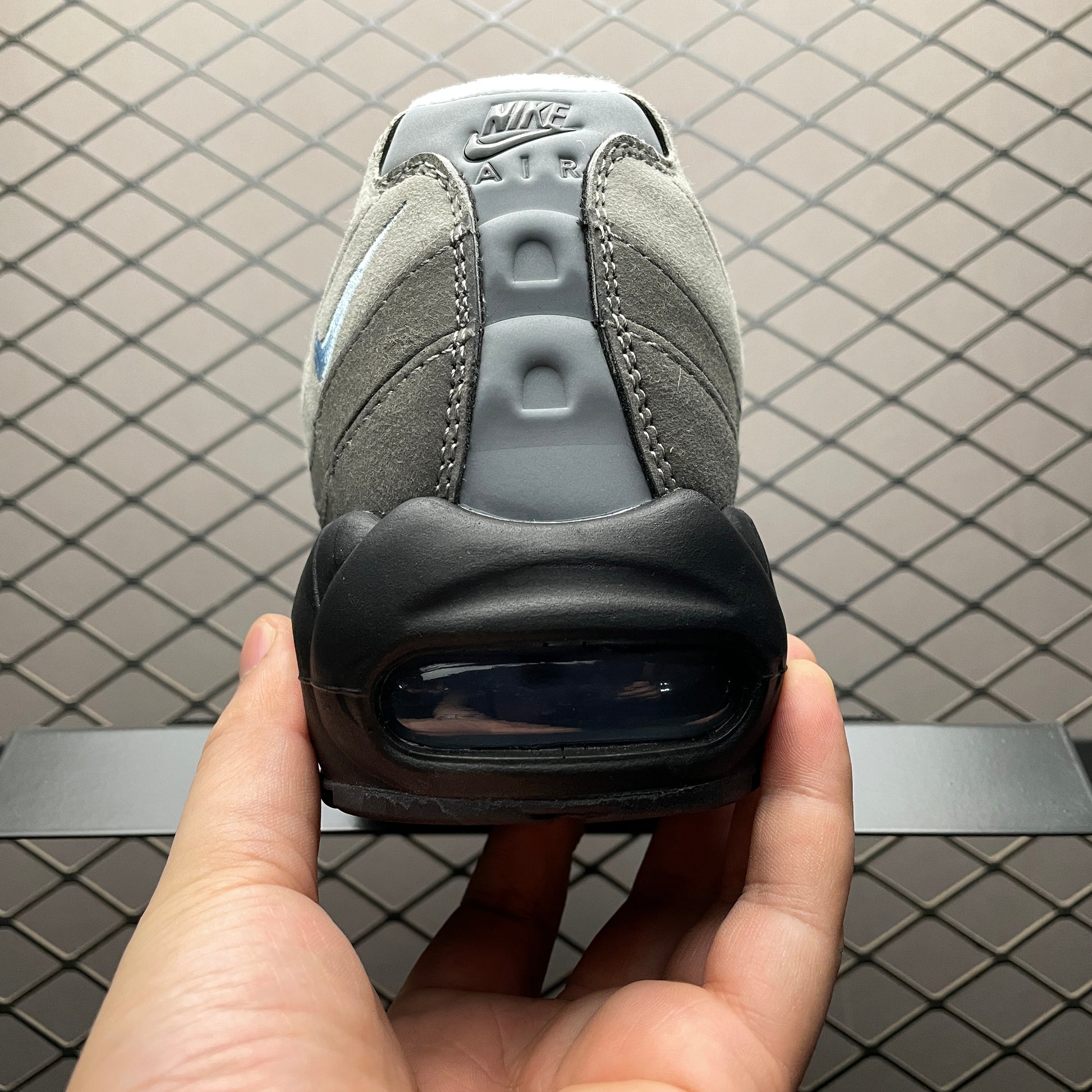 Nike Air Max 95 "Black/Aluminum"