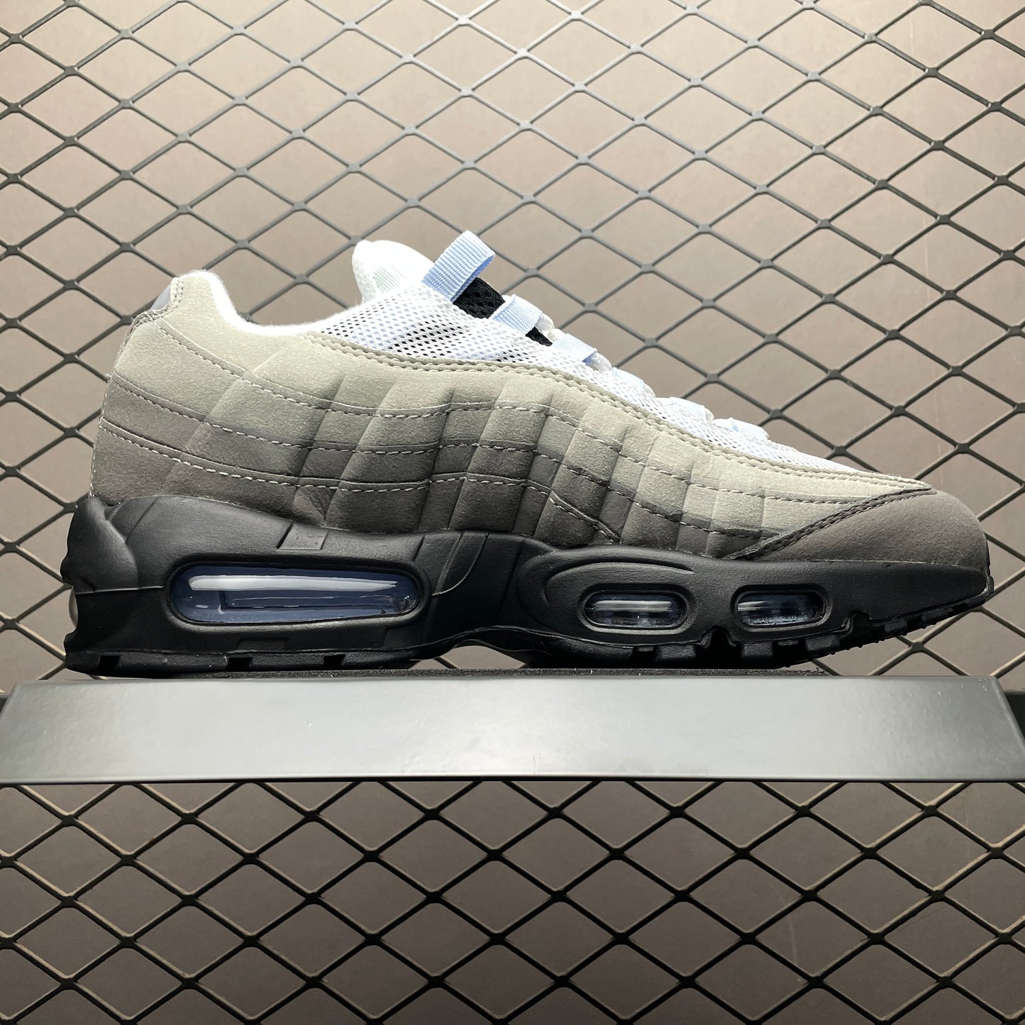 Nike Air Max 95 "Black/Aluminum"