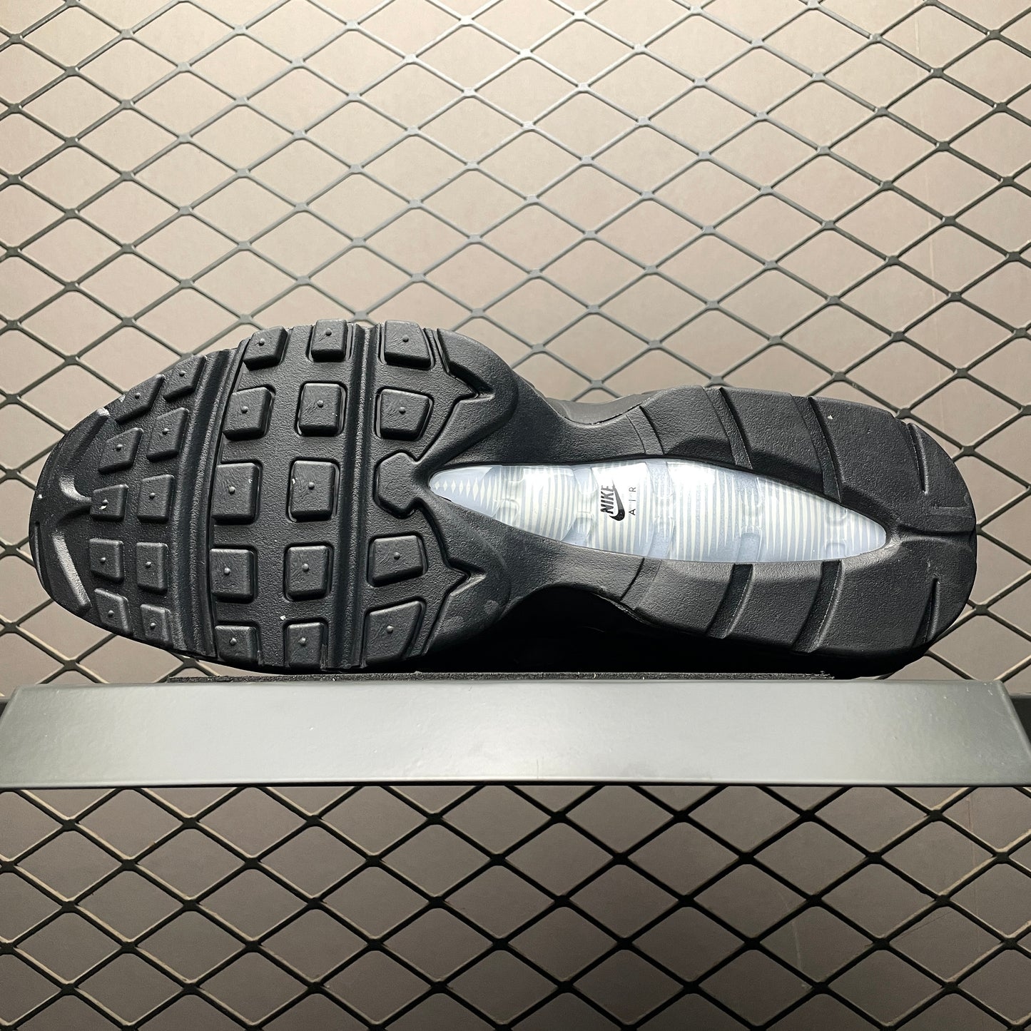 Nike Air Max 95 "Black/Aluminum"