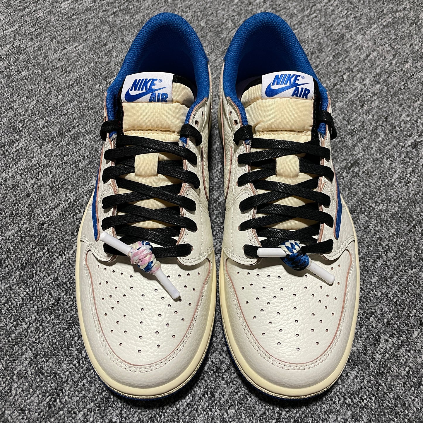 Travis Scott × Fragment × Nike Air Jordan 1 Low OG "Sail/Military Blue"
