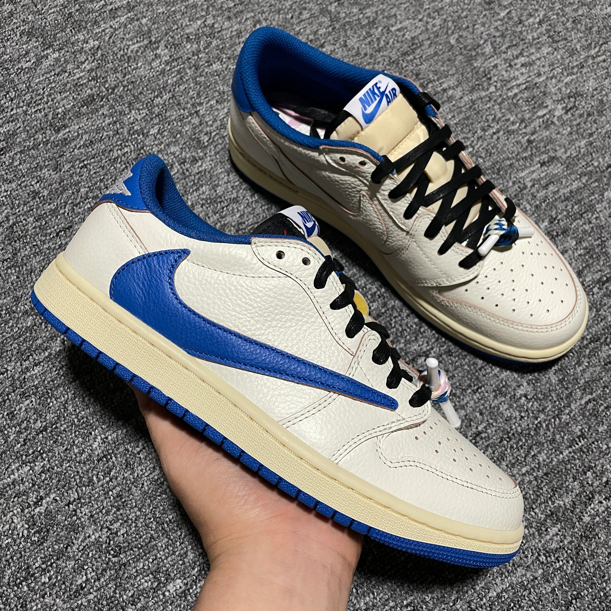 Travis Scott × Fragment × Nike Air Jordan 1 Low OG "Sail/Military Blue"