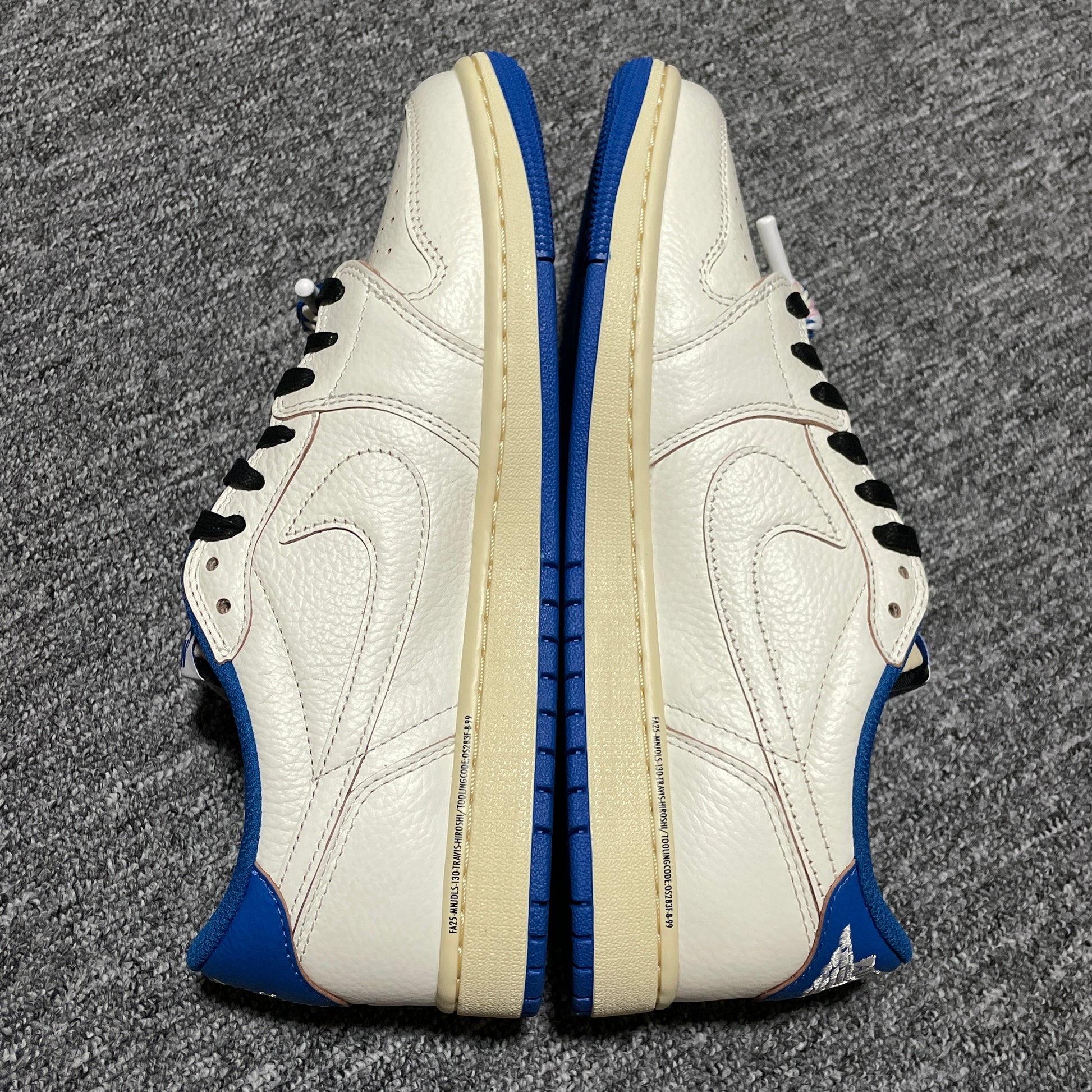 Travis Scott × Fragment × Nike Air Jordan 1 Low OG "Sail/Military Blue"