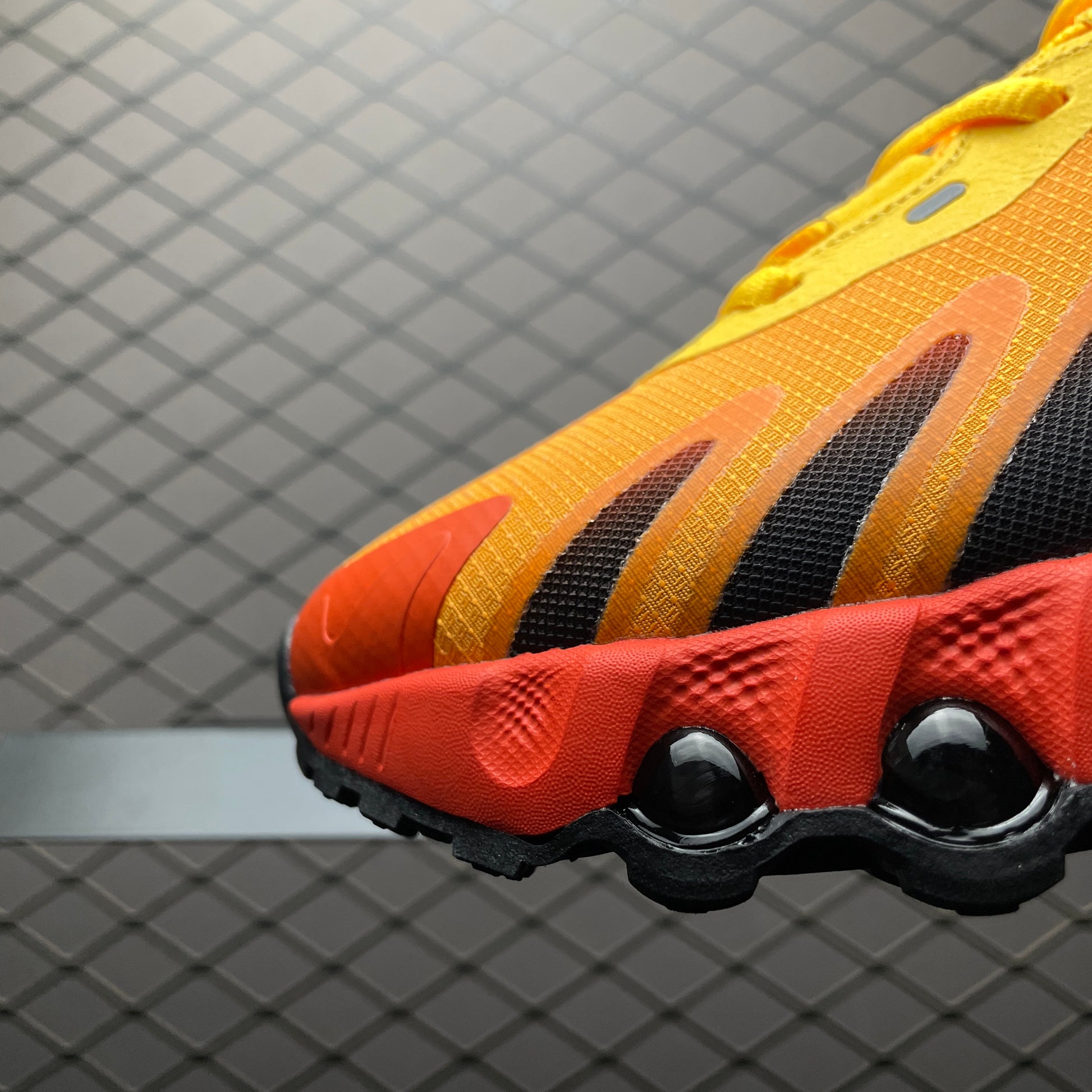 Nike Air Max DN8 "Team Orange/Black"
