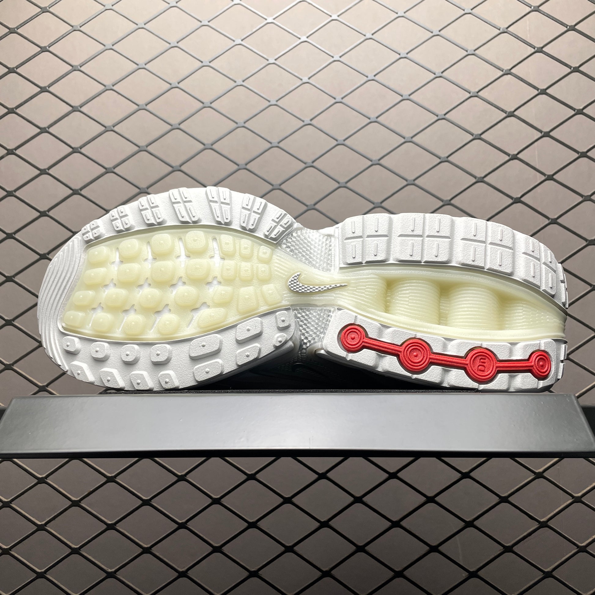 Nike Air Max DN "Phantom/Light Bone/Metallic Silver/Phantom"